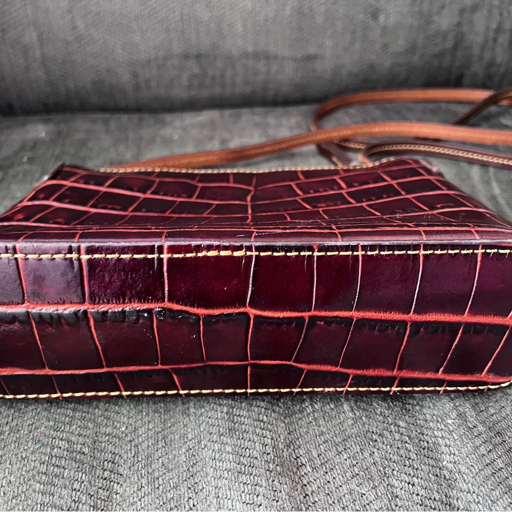 Dooney & Bourke Burgundy Croc Embossed Crossbody Bag - Picture 3 of 10